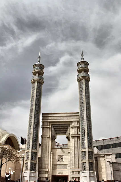 Shahrak Gharb Central Mosque
