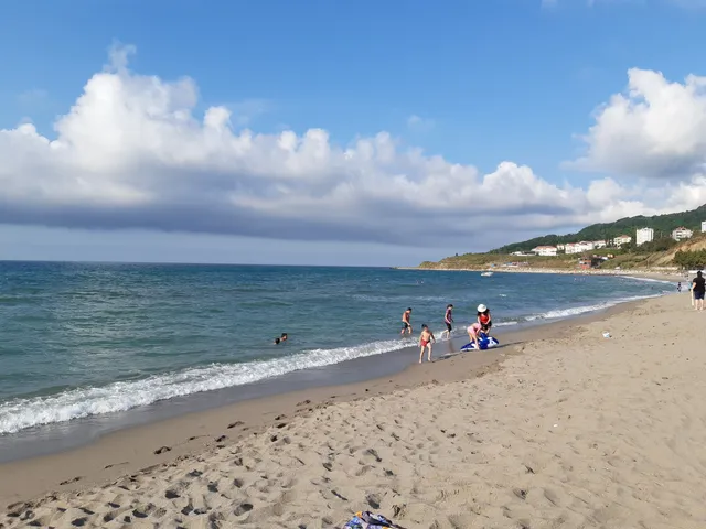 Güzelkent Halk Plajı