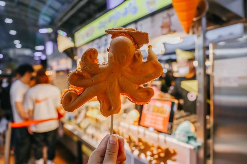 Dongmun Traditional Market - reviews,open hours,photo spots,things to ...