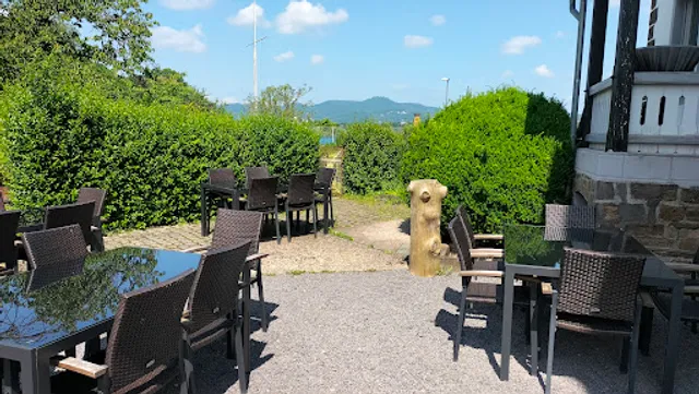 Uhrmacher’s Restaurant