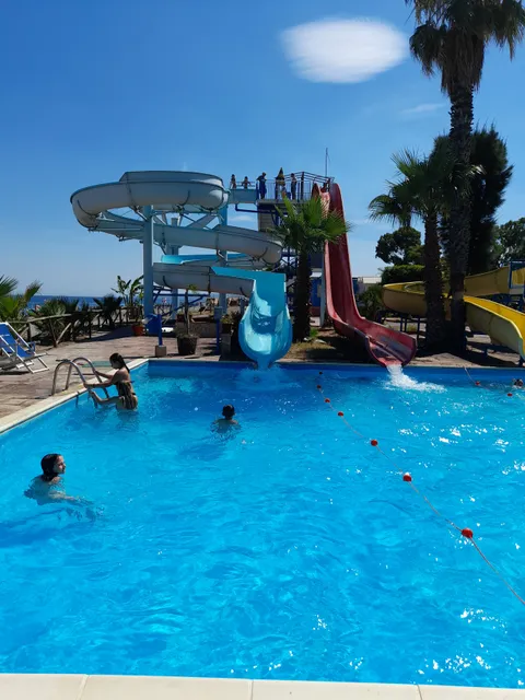 Lido Waterslides Tobogan