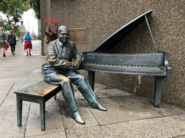 Oscar Peterson Statue