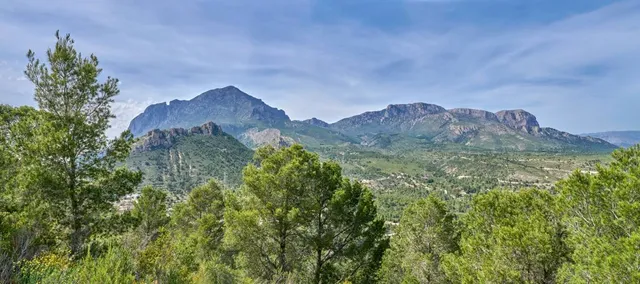 Sierra Cortina Resort