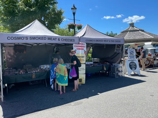 Rosseau Market
