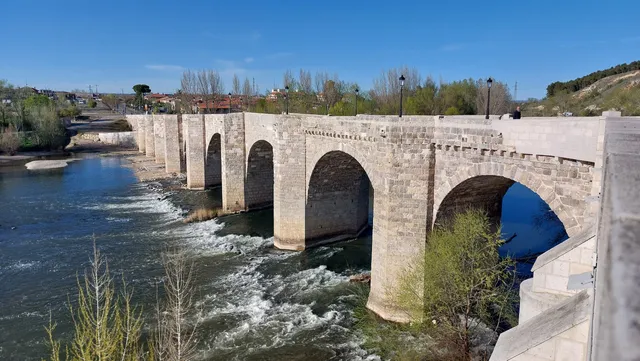 Puente de Cabezón de Pisuerga