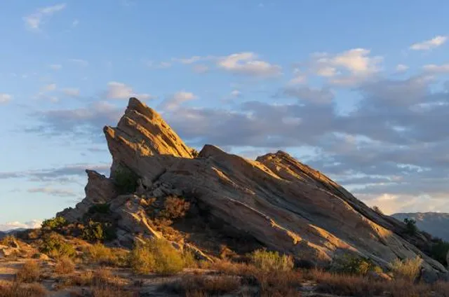 Vasquez Rocks Natural Area and Nature Center