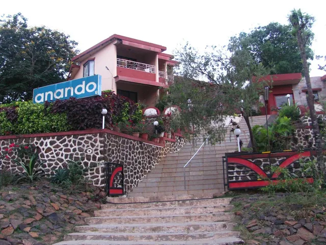 Hotel Anando Saputara