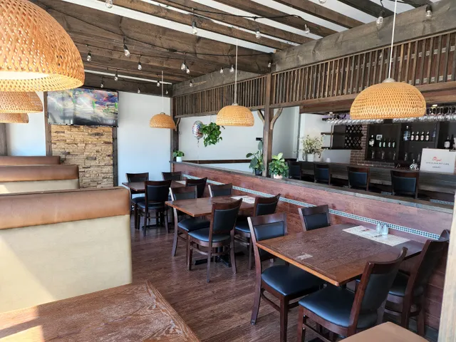 Veerji Fish 'n' Grill Indian Restaurant & Bar-Chilliwack