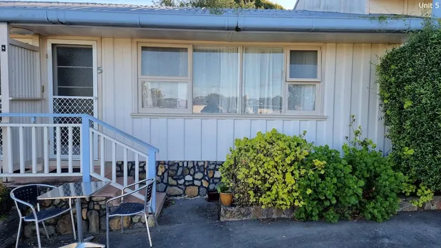 Flats Elite Bermagui