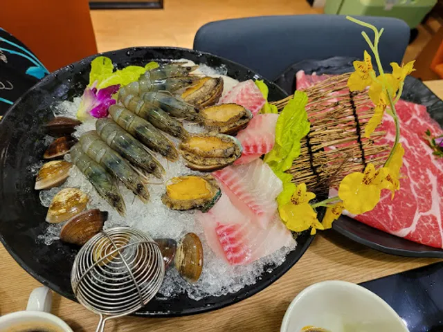 六號糧倉精緻鍋物 羅東店