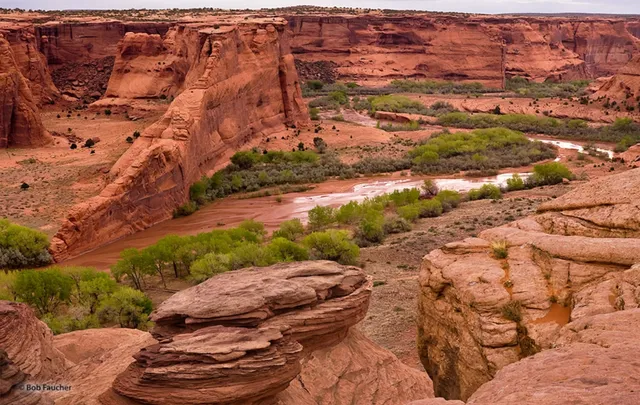 Canyon De Chelly