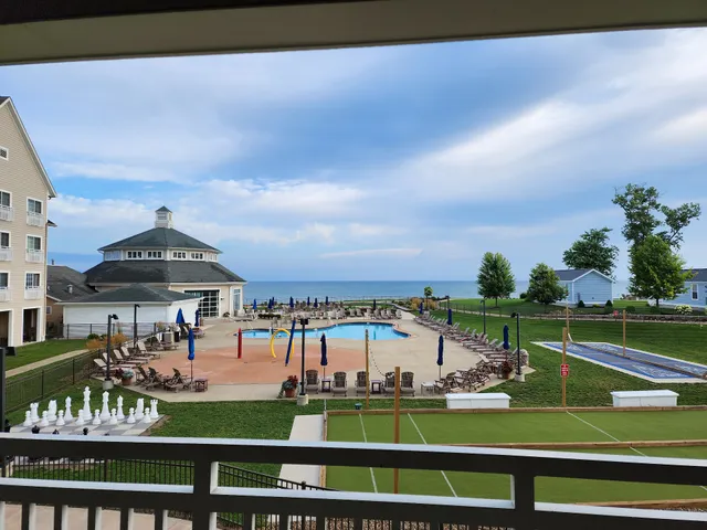 Geneva on the lake Lodge Cottages