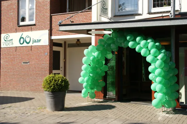 Vries Brood- en Banketbakkerij BV