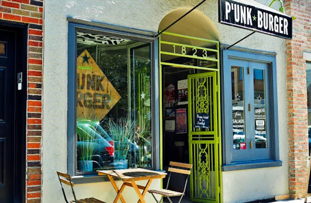 P'unk Burger