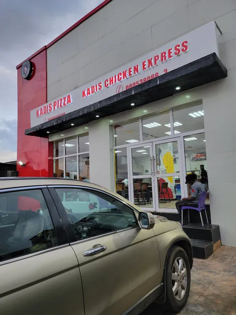 Kadis Pizza