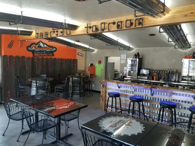 Clearwater Brewing Co. & beer :30 taproom