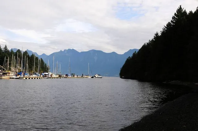 Crippen Regional Park - Snug Cove Site