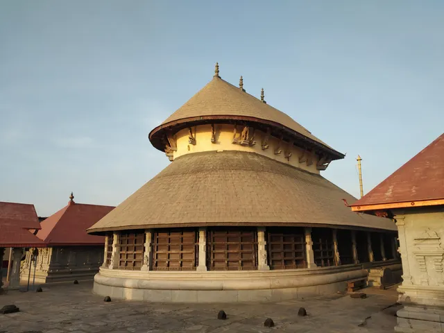 Sadashiva Mahaaganapati devalaya