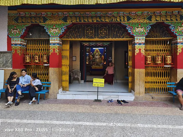 Kalsang Restaurant Delhi