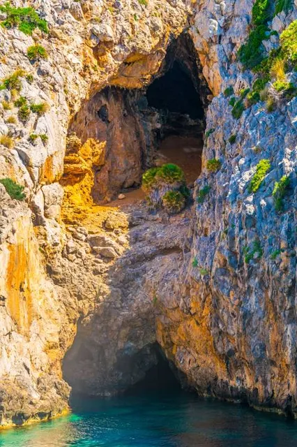 Cueva de la Victoria