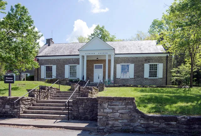 Blue Licks Battlefield State Resort Park