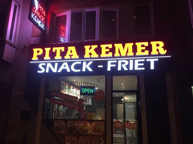 Pitta Kemer