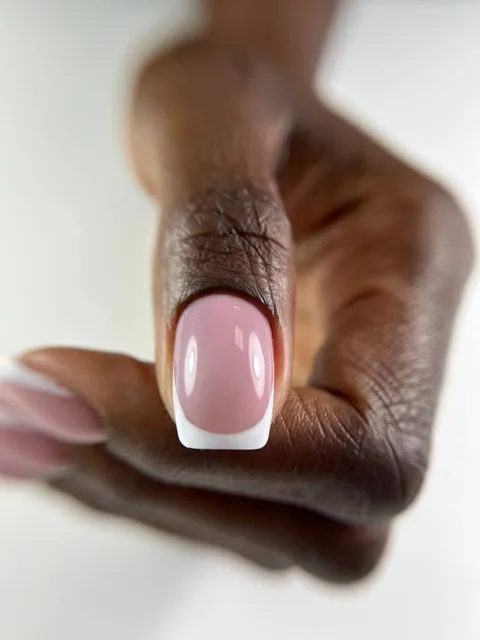 FlyNails | LUXURY RUSSIAN MANICURE STUDIO