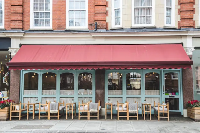 Villa Mamas Restaurant London