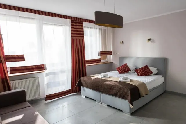 Magnetic Apartments Jerozolimskie