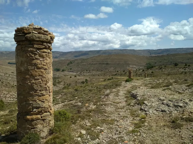 Camino de los Pilones (Allepuz-Villarroya de los Pinares)