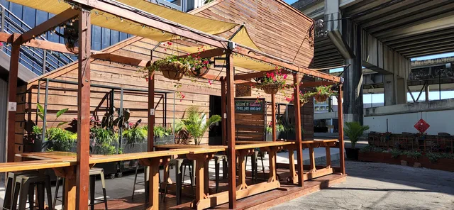 Sidecar Patio & Oyster Bar