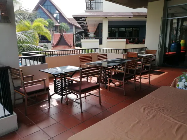 Chom Talay Restaurant