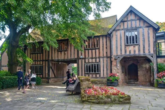 Cheylesmore Manor House