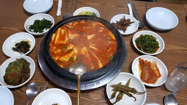 청수골산장