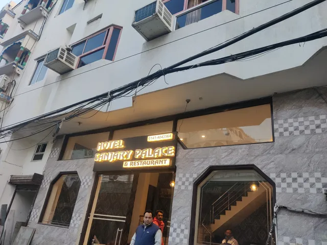 Hotel Sanjary Palace