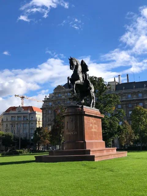 Equestrian statue of Francis II Rákóczi