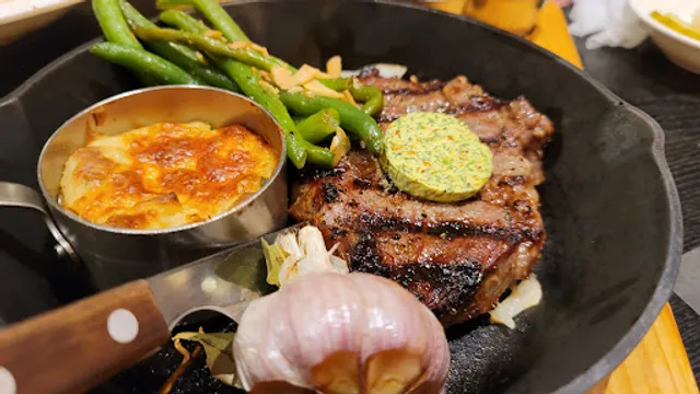 Mad for Garlic - Hyundai Mia