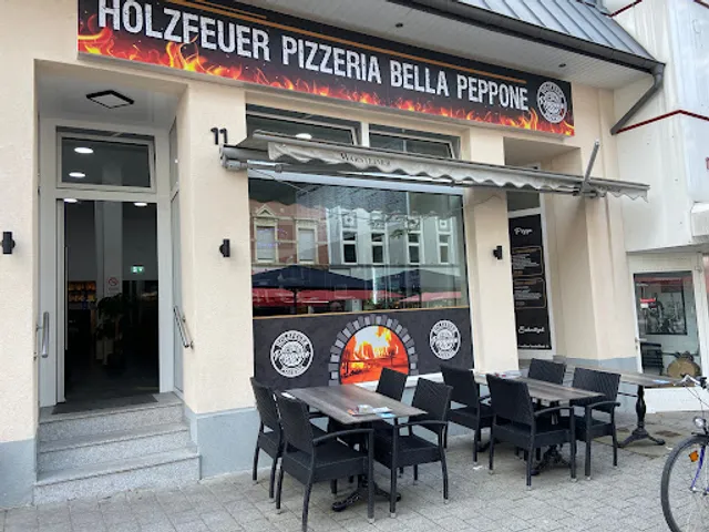 Holzfeuer Pizzeria Bella Peppone