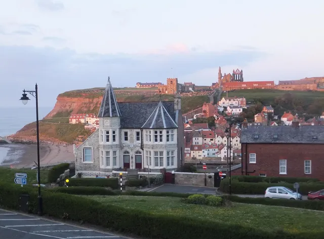 Khyber Mount Guest House