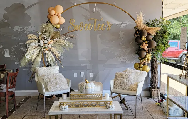 SweeTee's Treats and Design