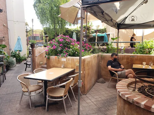 Old City Hall Restaurant