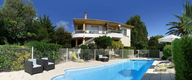 Au Réveil des Cigales