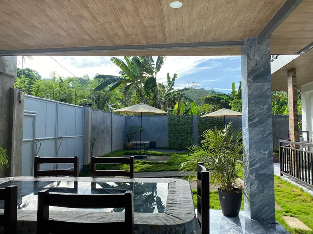 Mommy Mia Bed & Breakfast