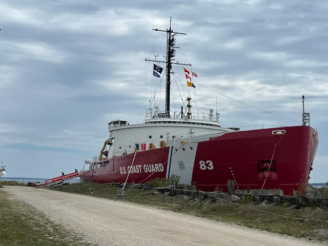 Icebreaker Mackinaw Maritime Museum