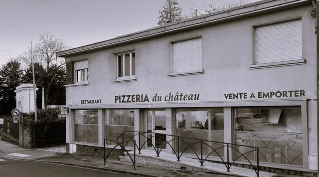 La Pizzeria du Château: Comptoir, Distri'Pizza et Distri'Snack 24/7