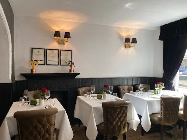 Malik's - Indian Restaurant Cookham