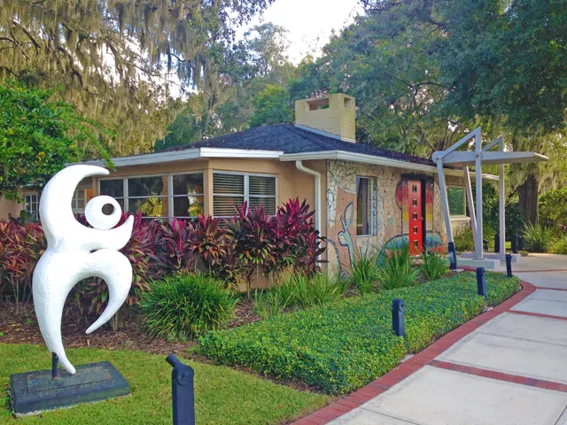 Casselberry Art House