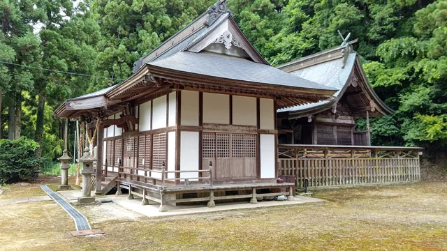 Tsutsukowake Shrine