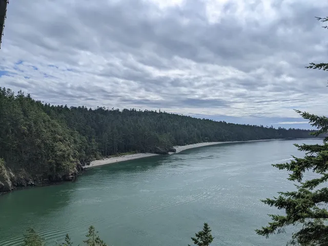 Deception Pass parking