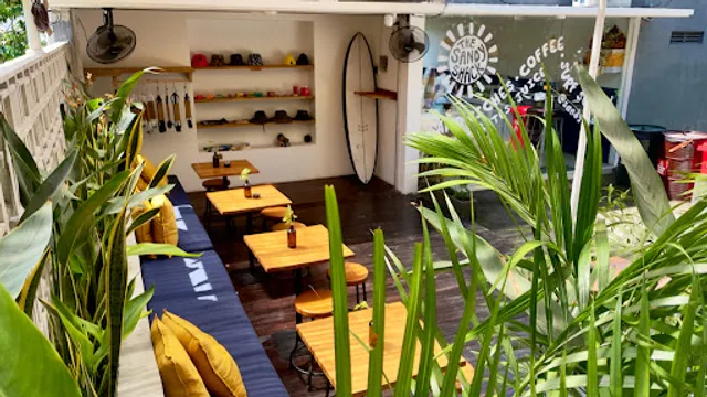 leSANDO ~ Coffee | All Day Breakfast | Sourdough Sandwiches (formerly The Sandy Shack)